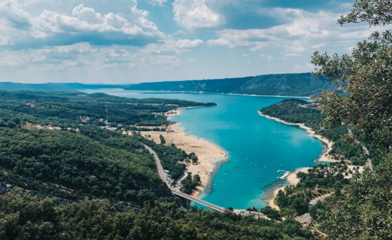 Randonnées avec son chien dans les Gorges du Verdon